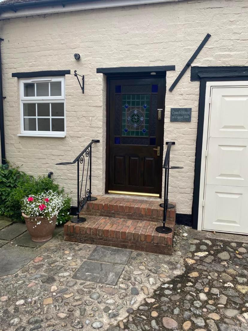 The Coach House At Copper Hall Leominster Exterior foto